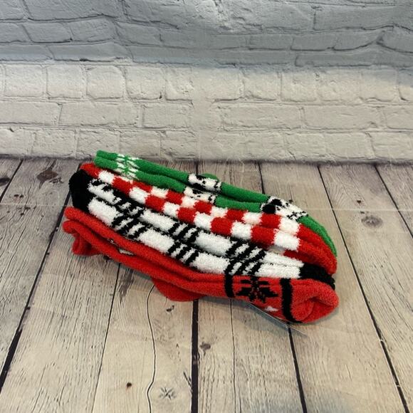 Disney Nightmare Before Christmas 4 Pairs of Fuzzy Socks - Picture 3 of 3